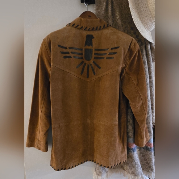 Wear On Earth brand. Leather jacket/ blazer. Size Med. 2 pockets. Metal button. - Picture 4 of 13